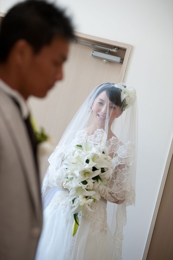 ヴェールを下した神秘的な様子も最高です！！